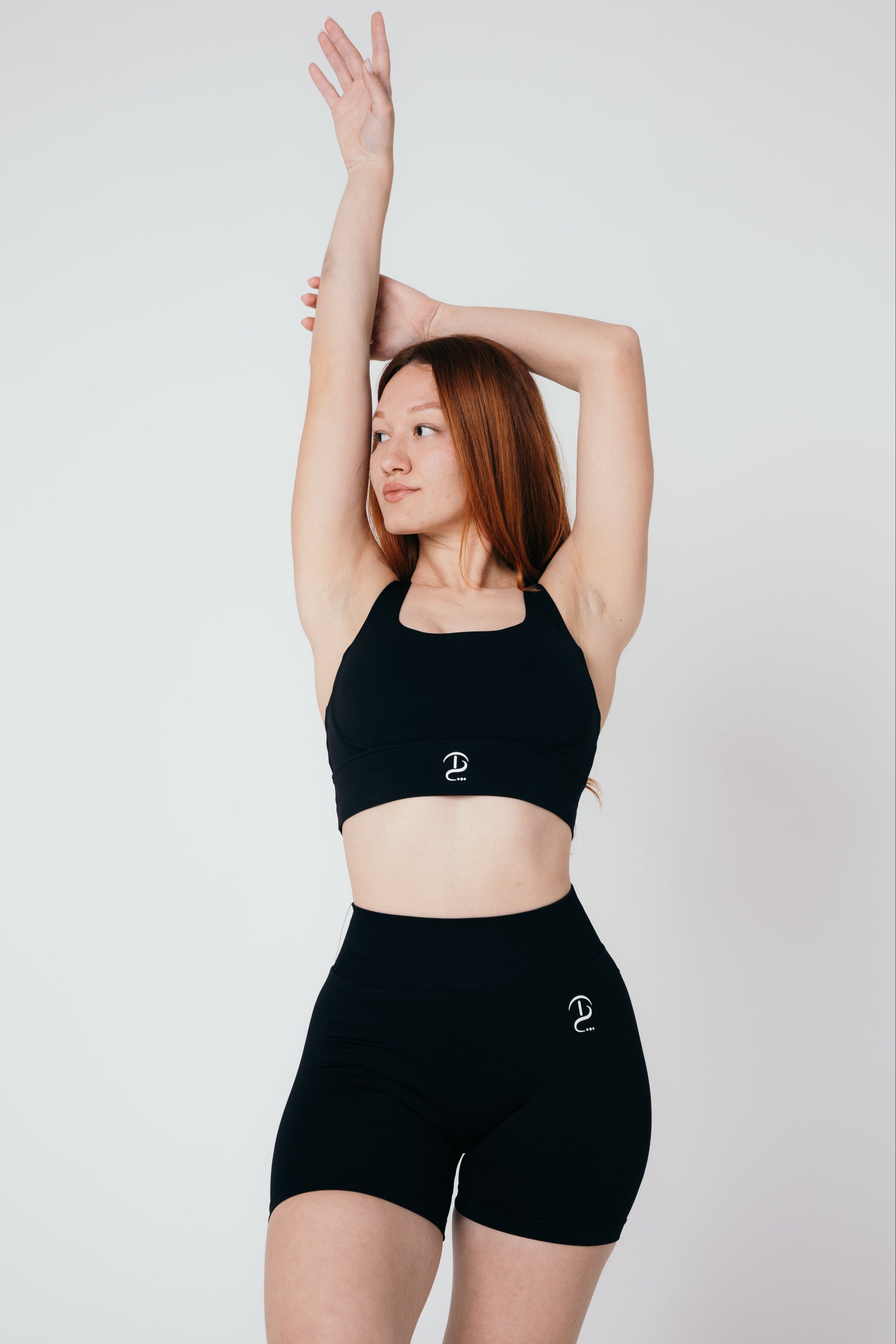 Black activewear women 